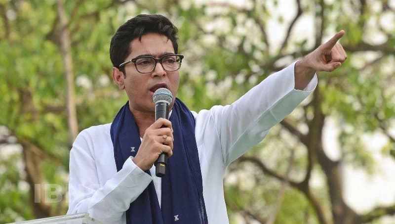 Abhishek Banerjee Slams Railway Minister Over Tragic New Delhi Stampede