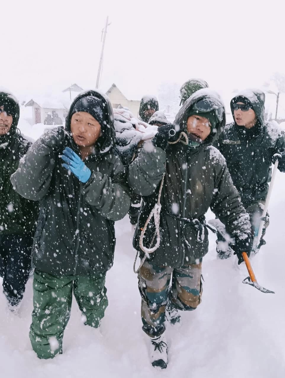14 More Labourers Rescued from Avalanche in Uttarakhand; 8 Still Trapped