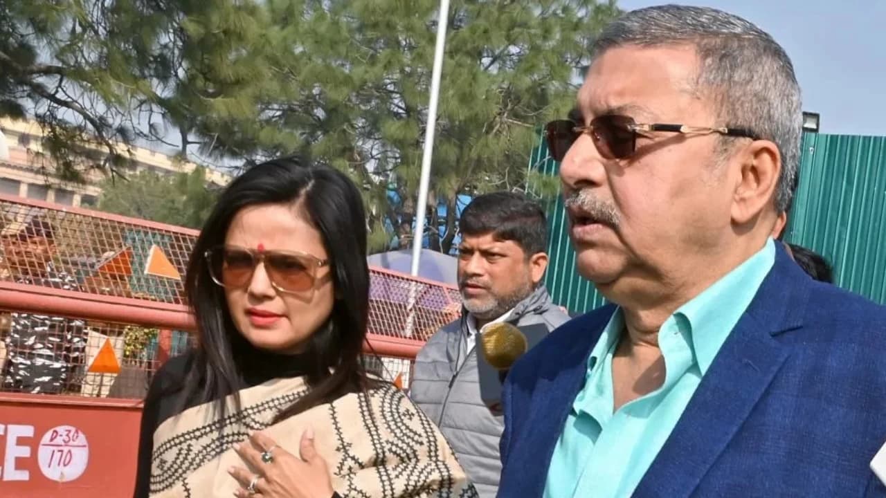 "It's outright abuse...": TMC Feud Spills Into Public View, Kalyan Banerjee Slams Mahua Moitra Over 'Pig' Remark
