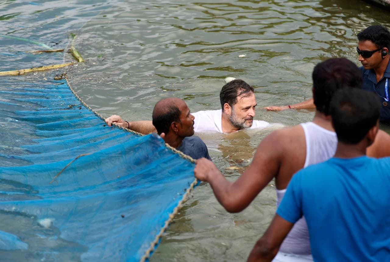 Rahul Gandhi's Impromptu Pond Dive in Begusarai Sparks Viral Frenzy Amid Bihar Poll Buzz