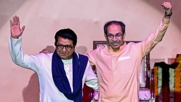 Thackeray Cousins Reunite: Shiv Sena (UBT) and MNS Seal Alliance After 18 Years; Set to Fight Mumbai Civic Polls Together