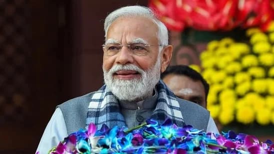 PM Modi Warns Opposition Against ‘Drama’ as Winter Session Begins, Offers ‘Tips’ After Bihar Defeat