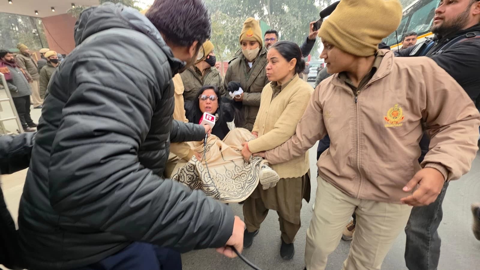 Mahua Moitra Calls BJP ‘Beguner Baccha’ as TMC MPs get Detained During Protest Outside Amit Shah’s Office