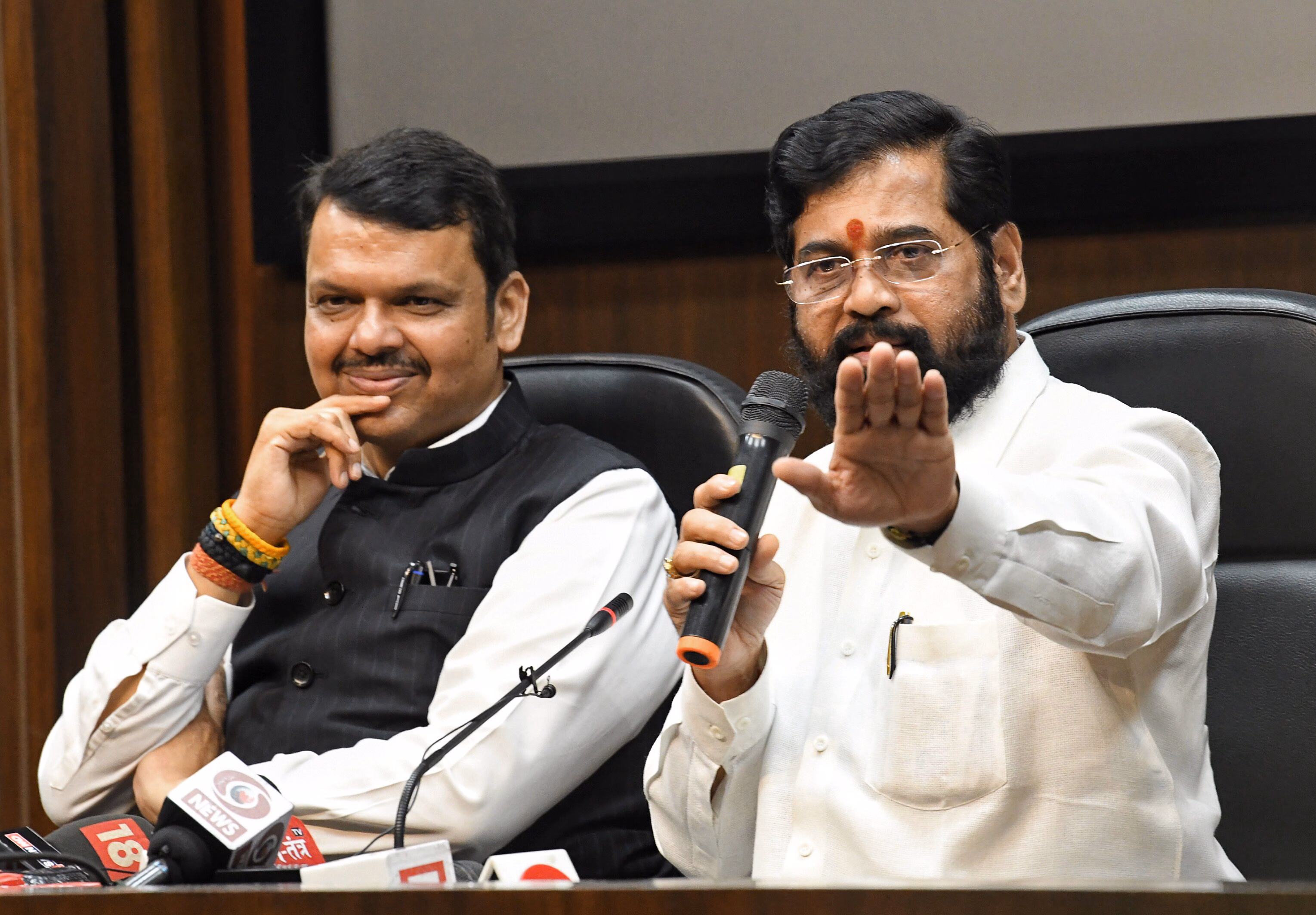 Power Struggle Over Mumbai Mayor Moves BJP–Shinde Sena Talks to Delhi