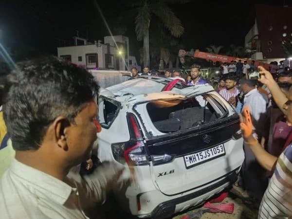 Night of Tragedy: Family Reunion Ends in Death of 9